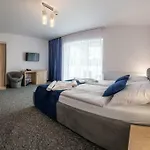 Pristav Hotell Trstená
