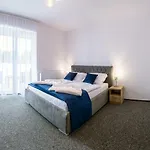 Pristav Otel Trstená