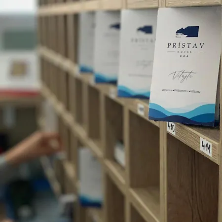 Pristav Trstena
