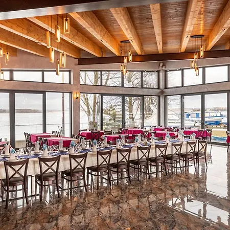 Pristav Hotel