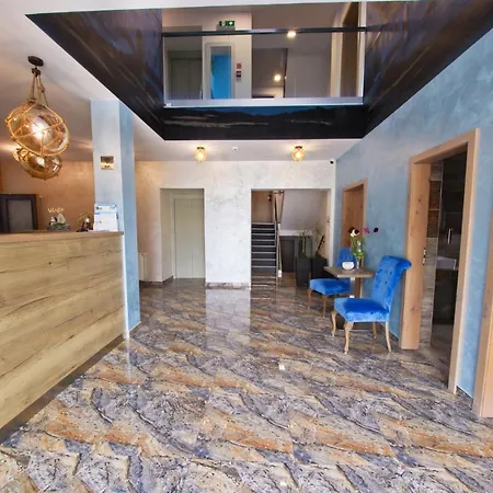 Pristav Hotel 3*